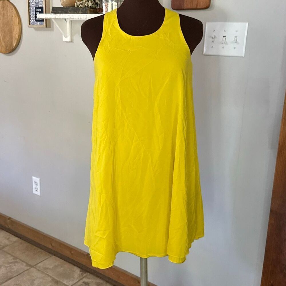 Alice and Olivia women’s tank mini dress size XS yellow silk twist back beach re - Picture 1 of 9